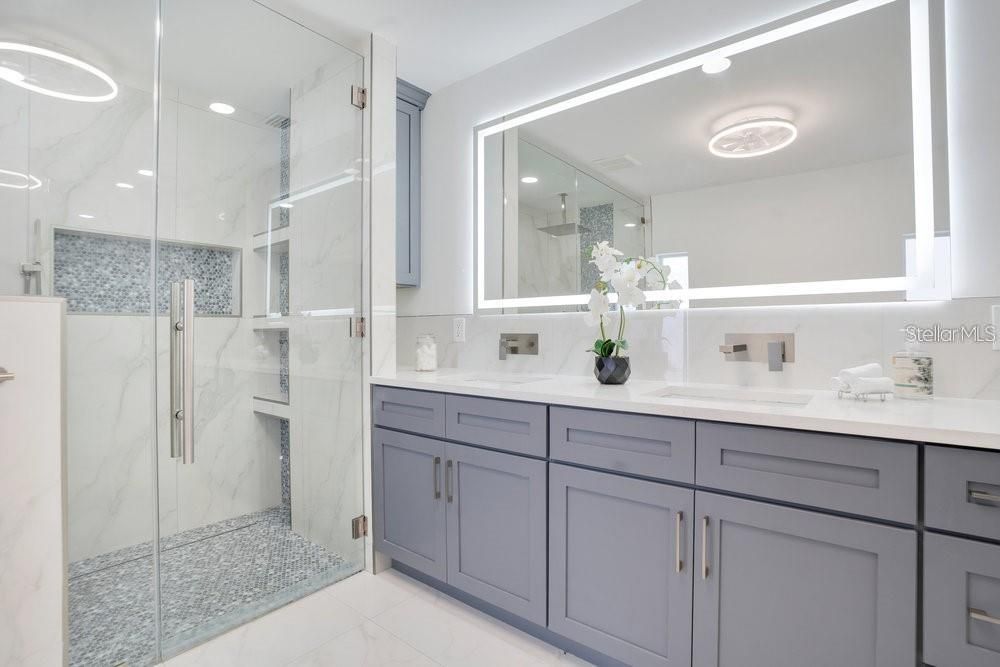 For Rent: $8,500 (4 beds, 4 baths, 4258 Square Feet)