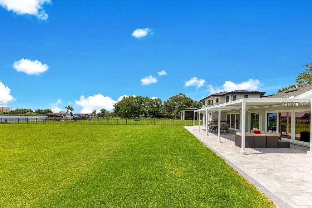 For Rent: $8,500 (4 beds, 4 baths, 4258 Square Feet)