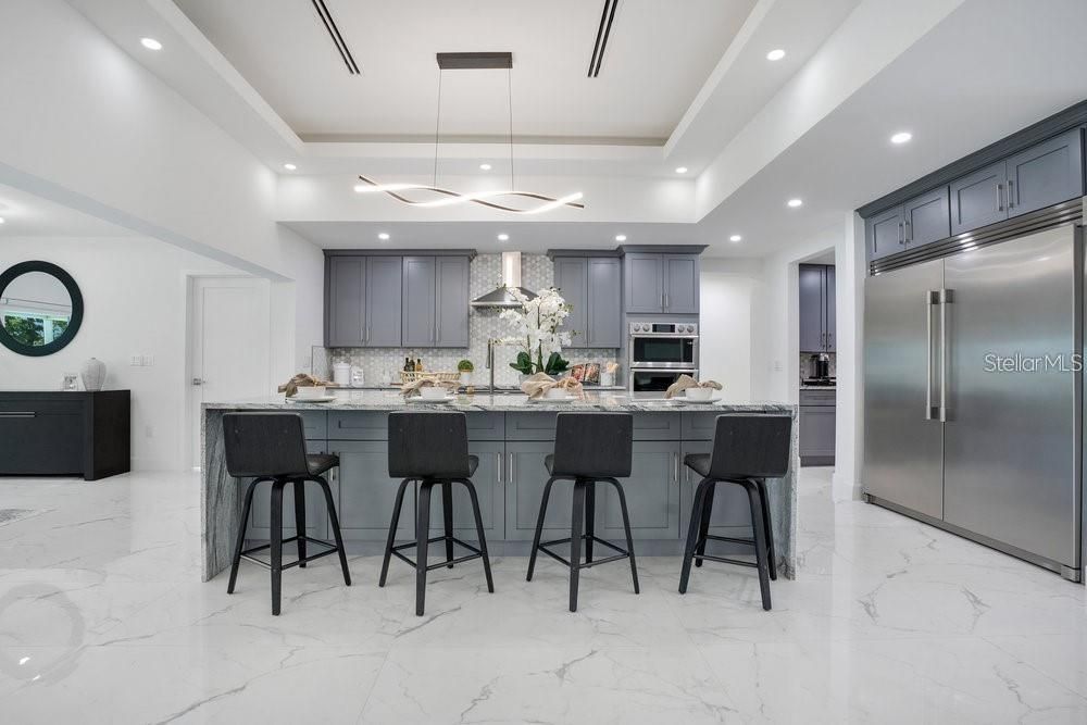 For Rent: $8,500 (4 beds, 4 baths, 4258 Square Feet)