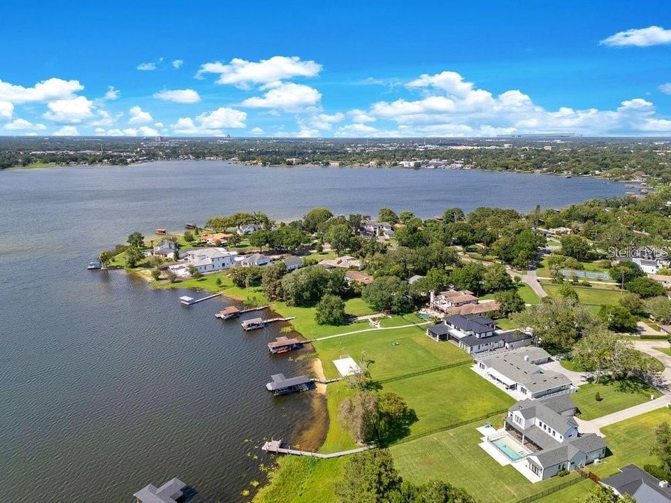 For Rent: $8,500 (4 beds, 4 baths, 4258 Square Feet)