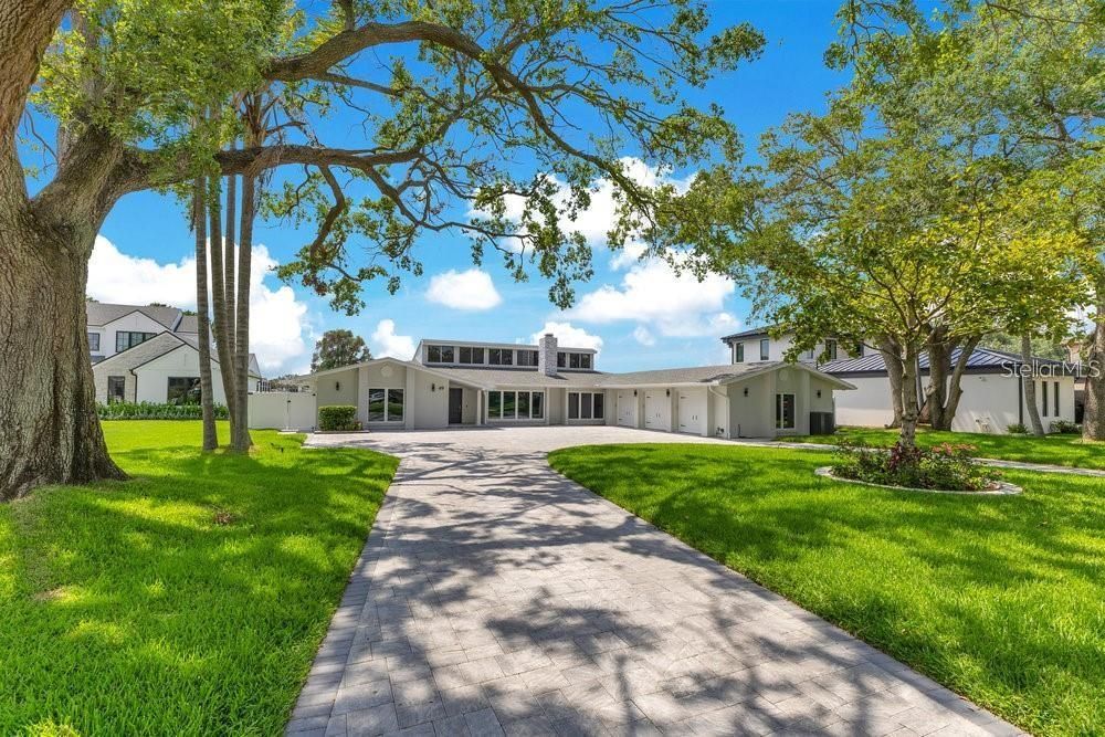 For Rent: $8,500 (4 beds, 4 baths, 4258 Square Feet)