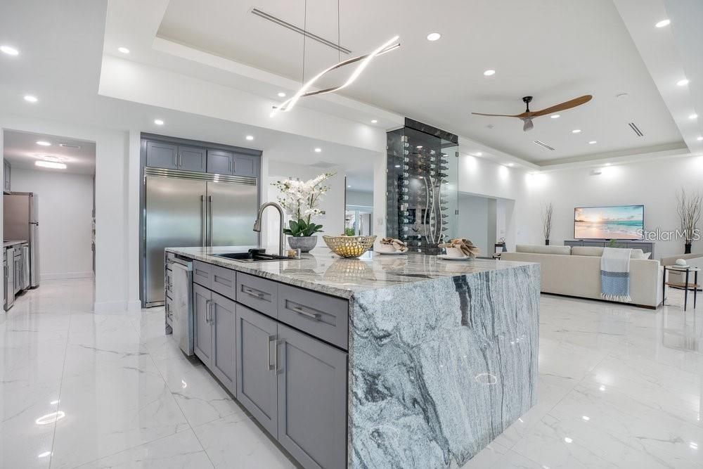 For Rent: $8,500 (4 beds, 4 baths, 4258 Square Feet)