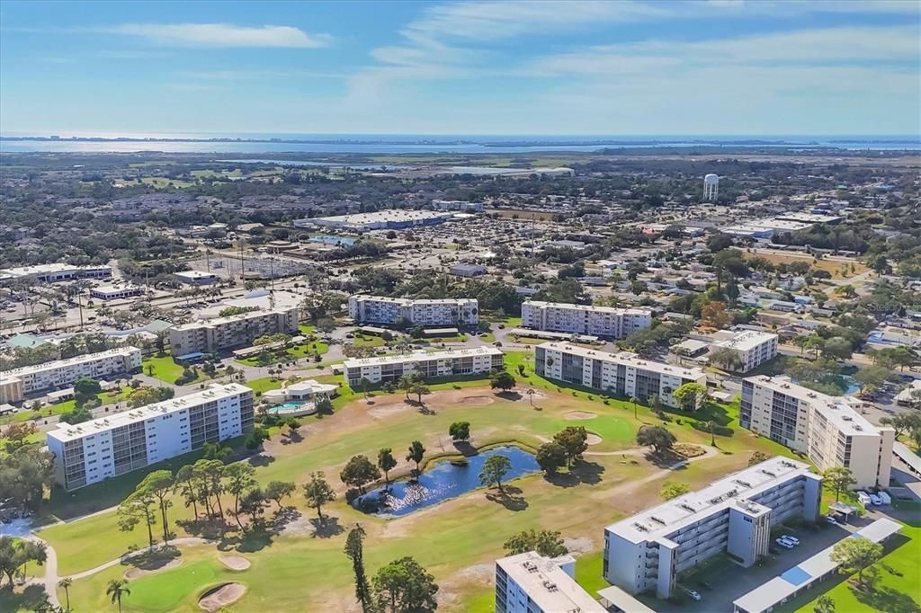 待售: $185,000 (2 贝兹, 2 浴室, 1008 平方英尺)