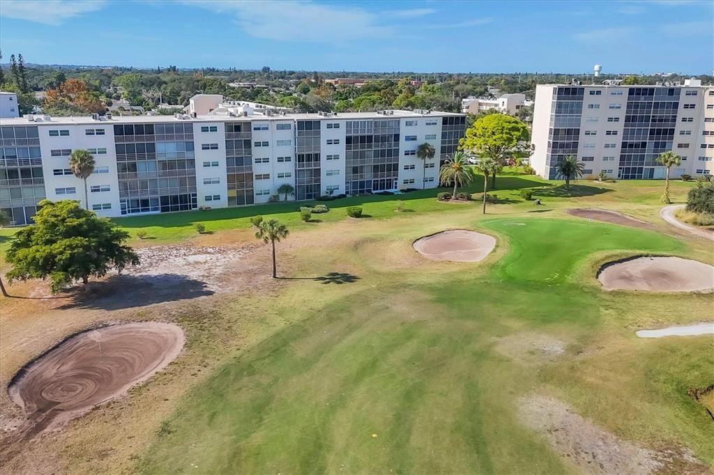 待售: $185,000 (2 贝兹, 2 浴室, 1008 平方英尺)