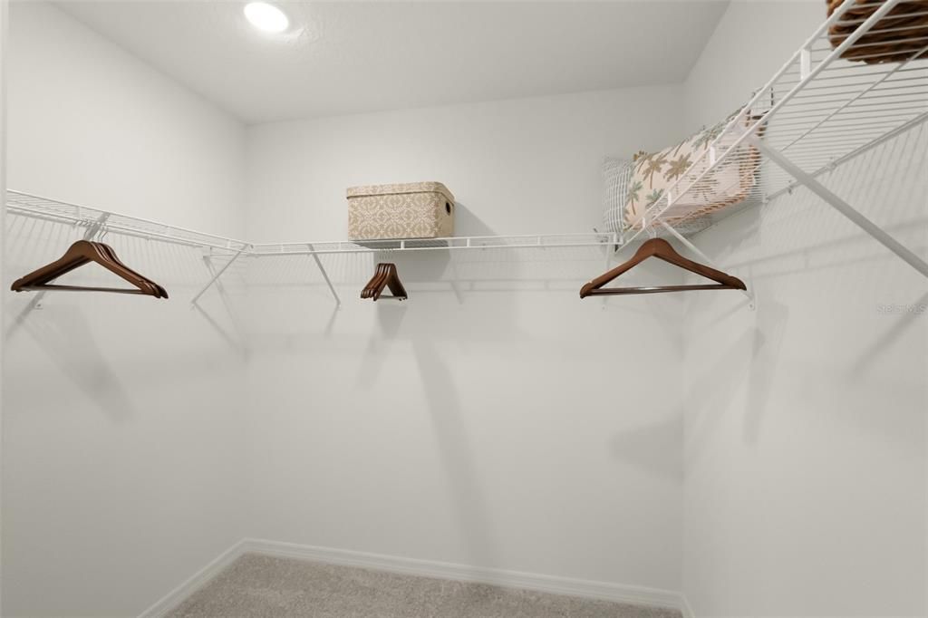 For Sale: $295,990 (3 beds, 2 baths, 1663 Square Feet)