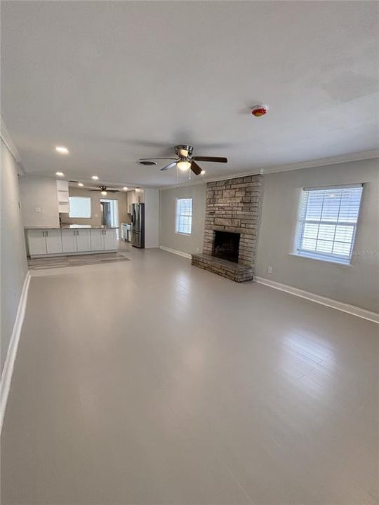 En Venta: $545,000 (4 camas, 3 baños, 2064 Pies cuadrados)