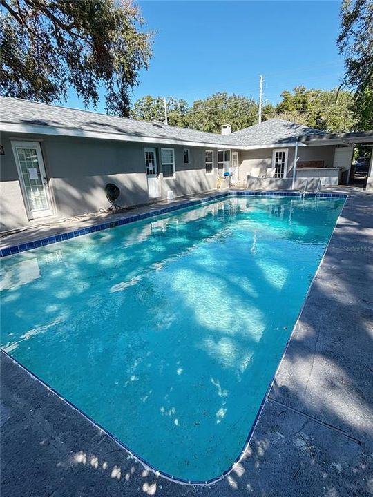 En Venta: $545,000 (4 camas, 3 baños, 2064 Pies cuadrados)