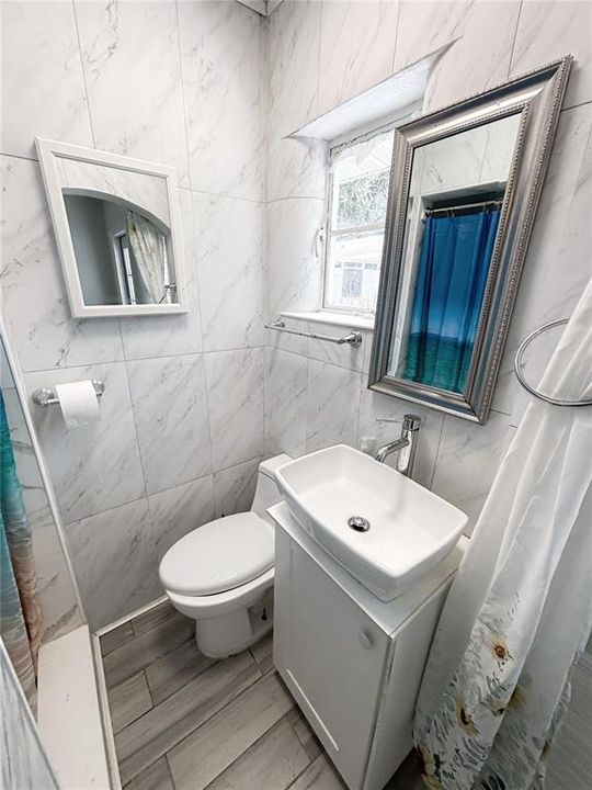 En Venta: $545,000 (4 camas, 3 baños, 2064 Pies cuadrados)