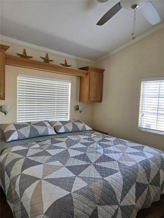 На продажу: $229,000 (1 спален, 1 ванн, 490 Квадратных фут)