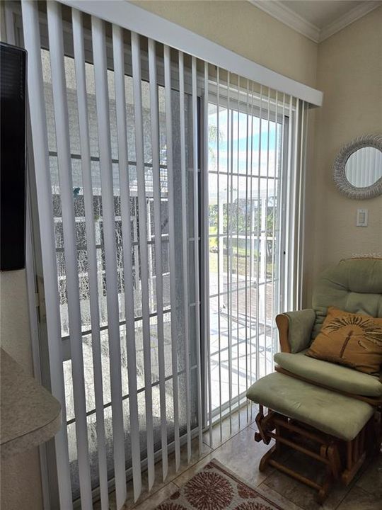 На продажу: $229,000 (1 спален, 1 ванн, 490 Квадратных фут)