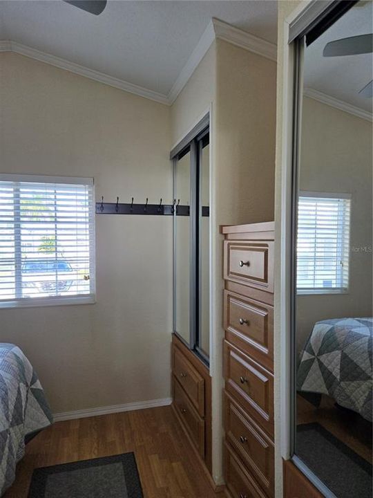 На продажу: $229,000 (1 спален, 1 ванн, 490 Квадратных фут)