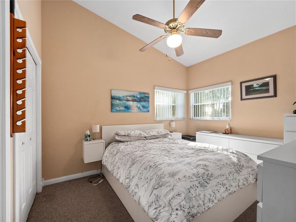 For Sale: $525,000 (3 beds, 2 baths, 2511 Square Feet)