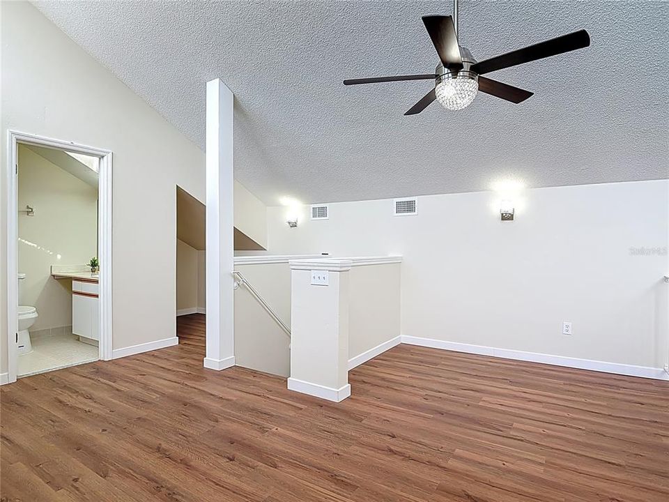 В аренду: $2,200 (3 спален, 3 ванн, 2196 Квадратных фут)