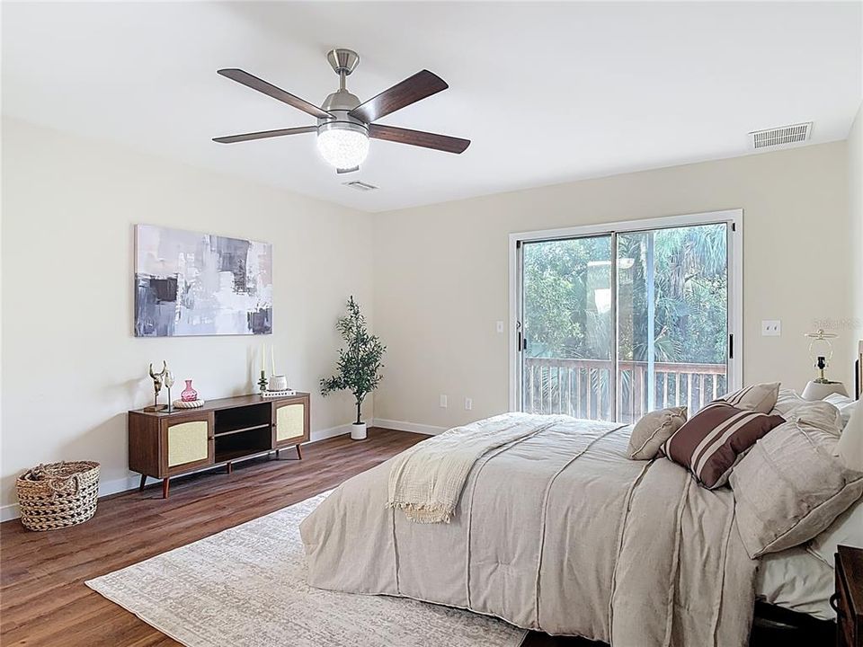 В аренду: $2,200 (3 спален, 3 ванн, 2196 Квадратных фут)