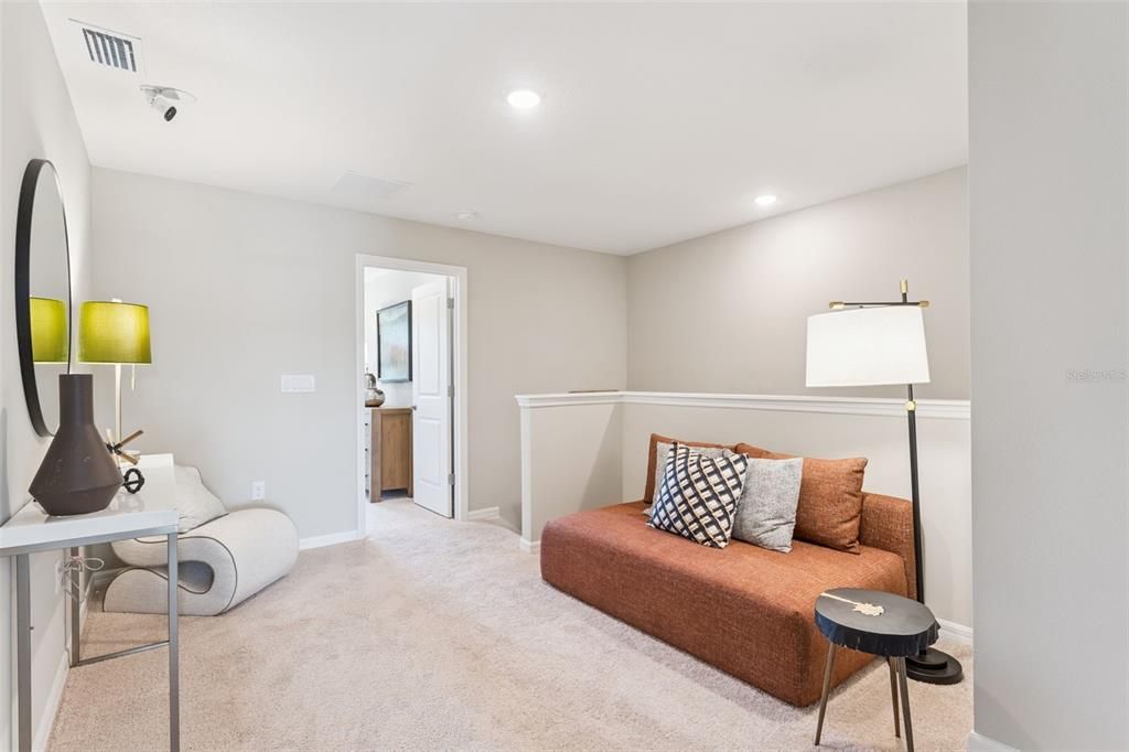 For Sale: $307,999 (3 beds, 2 baths, 1677 Square Feet)