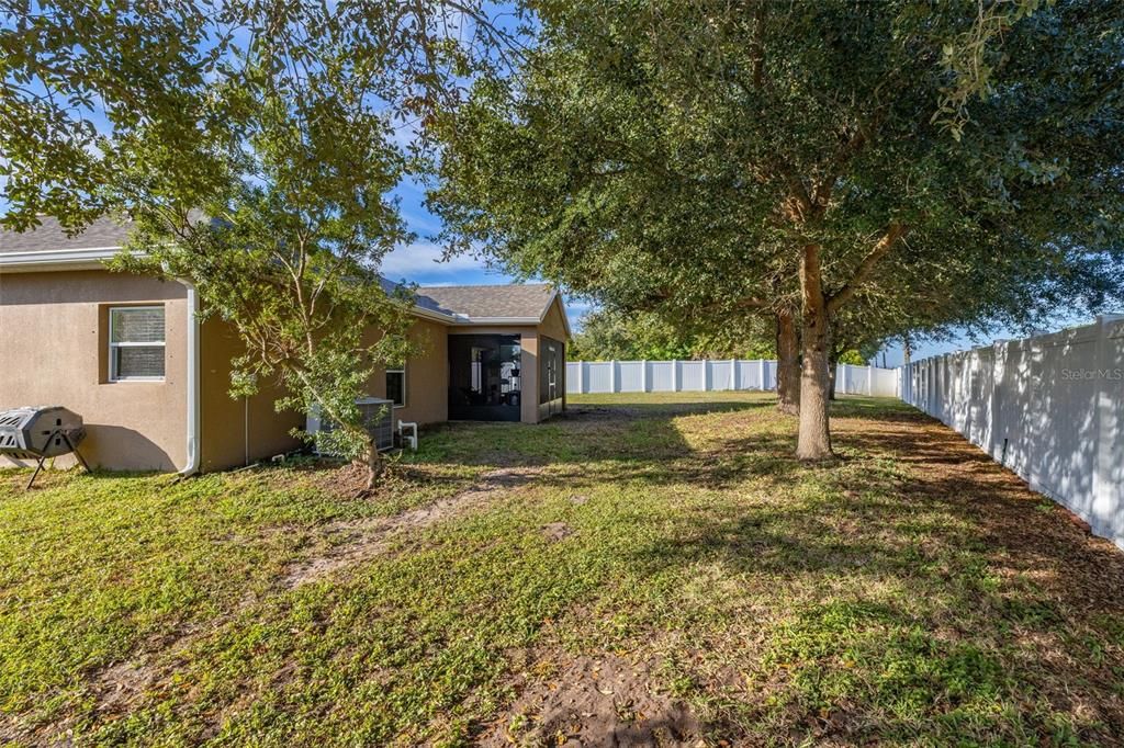 For Sale: $399,900 (4 beds, 2 baths, 1873 Square Feet)