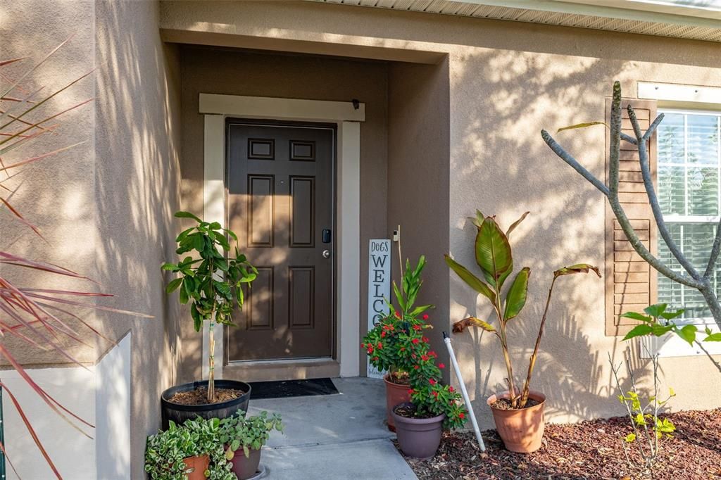 For Sale: $399,900 (4 beds, 2 baths, 1873 Square Feet)