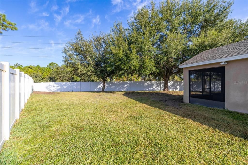 For Sale: $399,900 (4 beds, 2 baths, 1873 Square Feet)