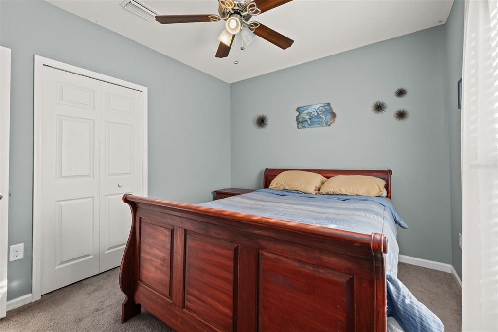 For Sale: $399,900 (4 beds, 2 baths, 1873 Square Feet)