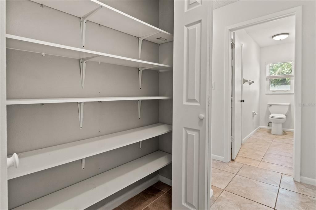 En Venta: $450,000 (3 camas, 2 baños, 1686 Pies cuadrados)