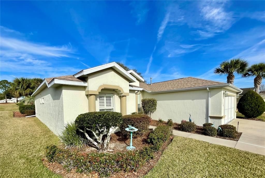 For Sale: $259,671 (2 beds, 2 baths, 1753 Square Feet)