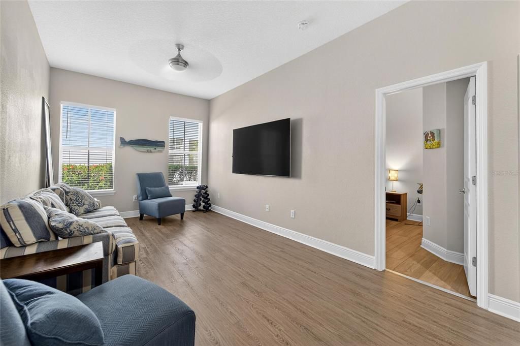 待售: $1,295,500 (4 贝兹, 3 浴室, 3171 平方英尺)