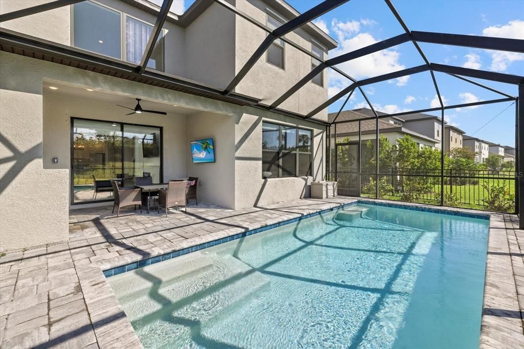 待售: $615,000 (4 贝兹, 3 浴室, 2600 平方英尺)