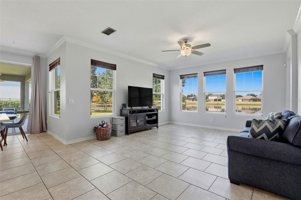 待售: $719,900 (5 贝兹, 3 浴室, 2762 平方英尺)