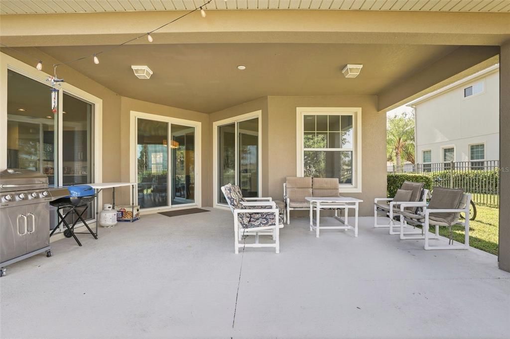 待售: $719,900 (5 贝兹, 3 浴室, 2762 平方英尺)