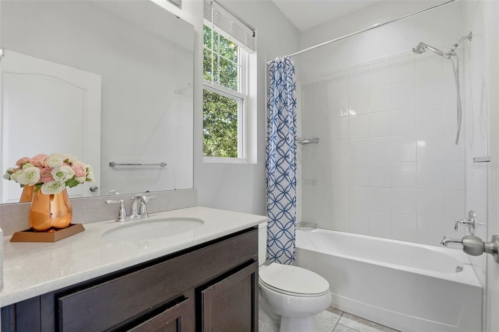 待售: $719,900 (5 贝兹, 3 浴室, 2762 平方英尺)