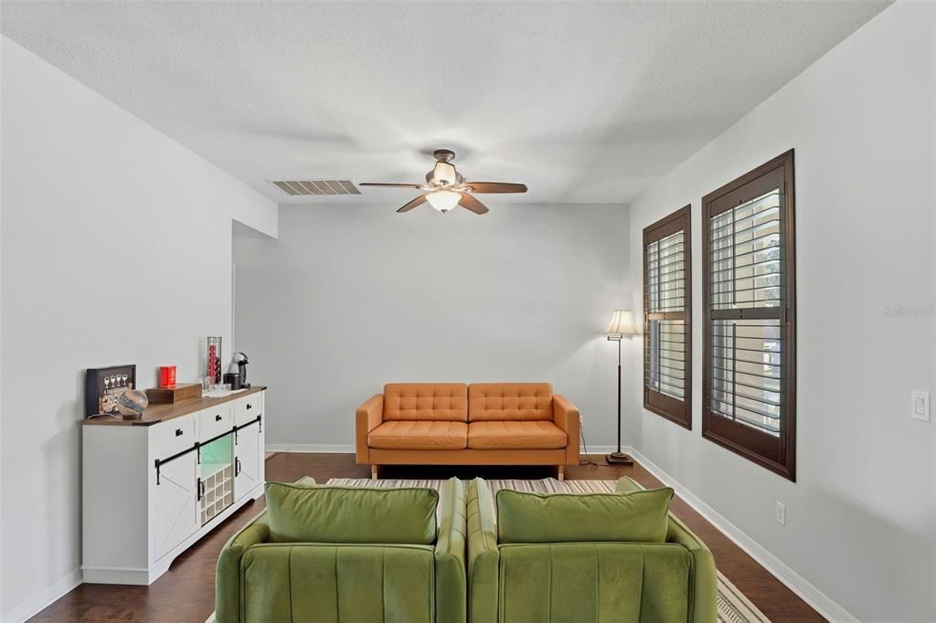 待售: $719,900 (5 贝兹, 3 浴室, 2762 平方英尺)