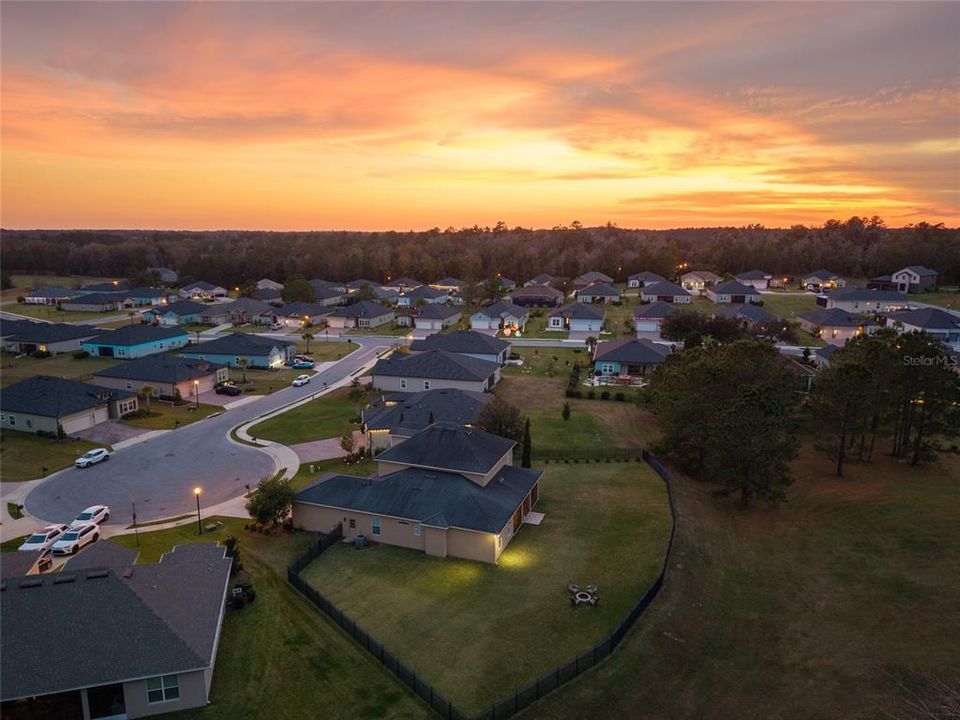 For Sale: $739,707 (4 beds, 3 baths, 3050 Square Feet)