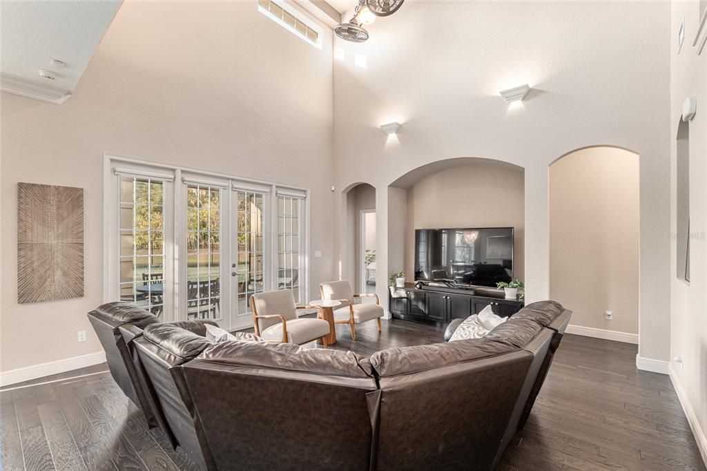 For Sale: $739,707 (4 beds, 3 baths, 3050 Square Feet)