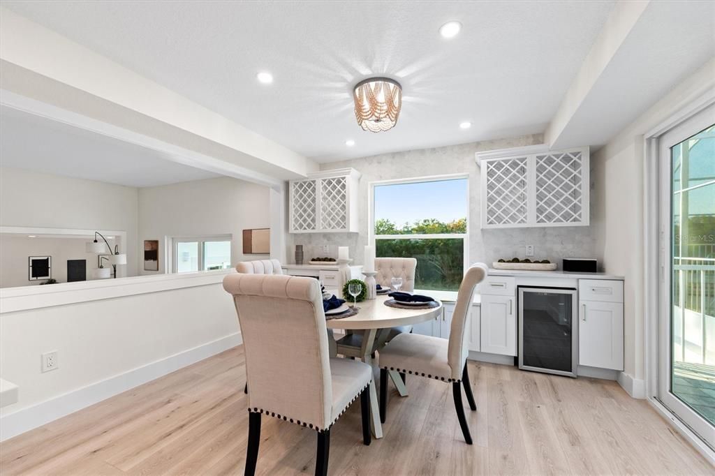 For Sale: $1,090,000 (6 beds, 3 baths, 4709 Square Feet)