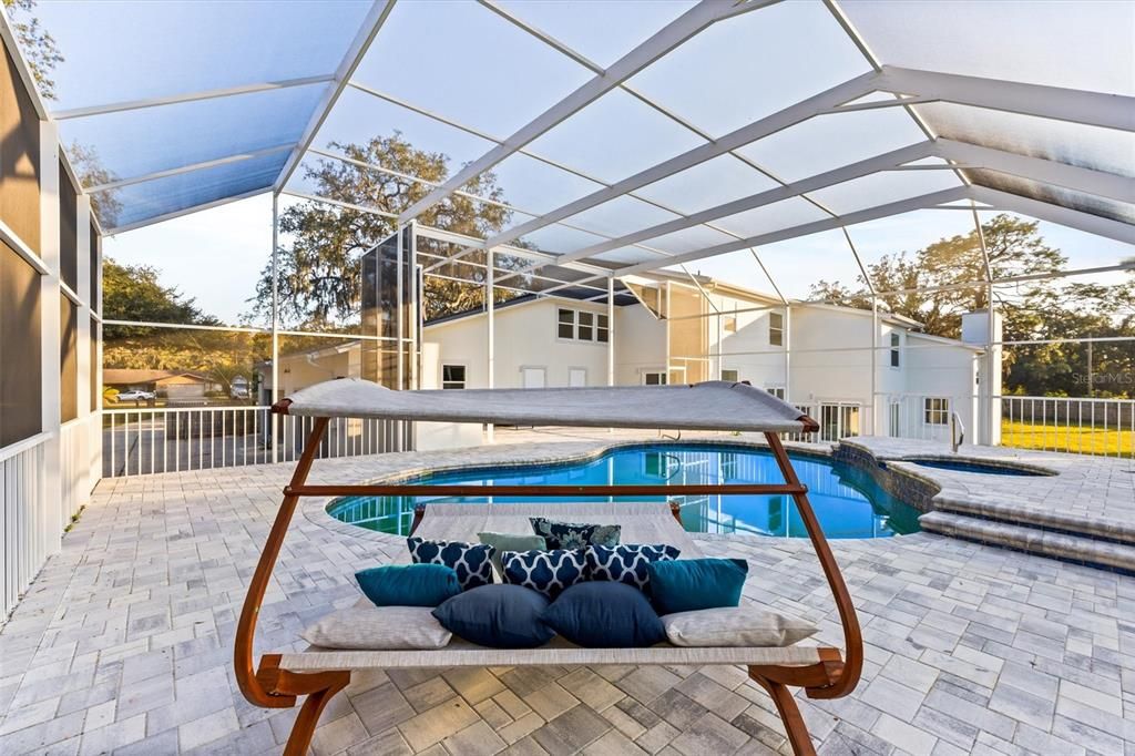 For Sale: $1,090,000 (6 beds, 3 baths, 4709 Square Feet)