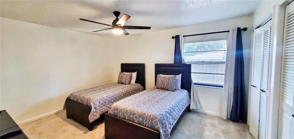 待售: $399,900 (4 贝兹, 3 浴室, 2674 平方英尺)