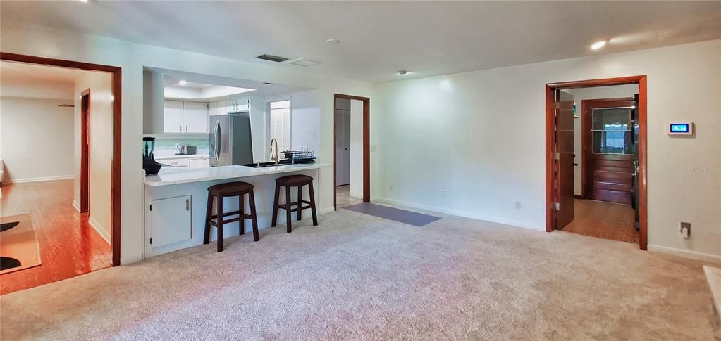 待售: $399,900 (4 贝兹, 3 浴室, 2674 平方英尺)