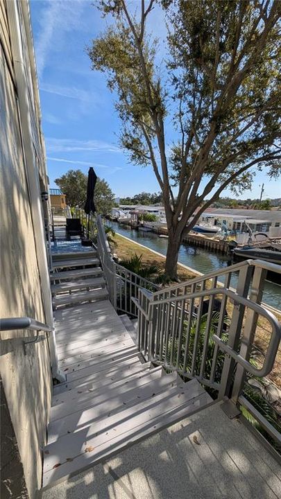 На продажу: $275,000 (2 спален, 2 ванн, 1290 Квадратных фут)