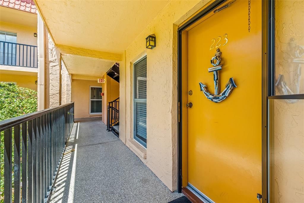 出租: $1,950 (1 贝兹, 1 浴室, 645 平方英尺)