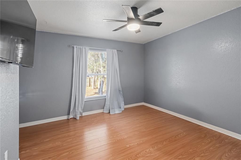 待售: $285,150 (3 贝兹, 2 浴室, 1901 平方英尺)