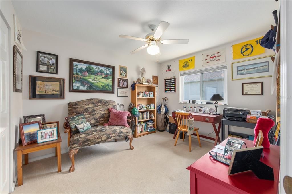 待售: $299,900 (3 贝兹, 2 浴室, 1687 平方英尺)