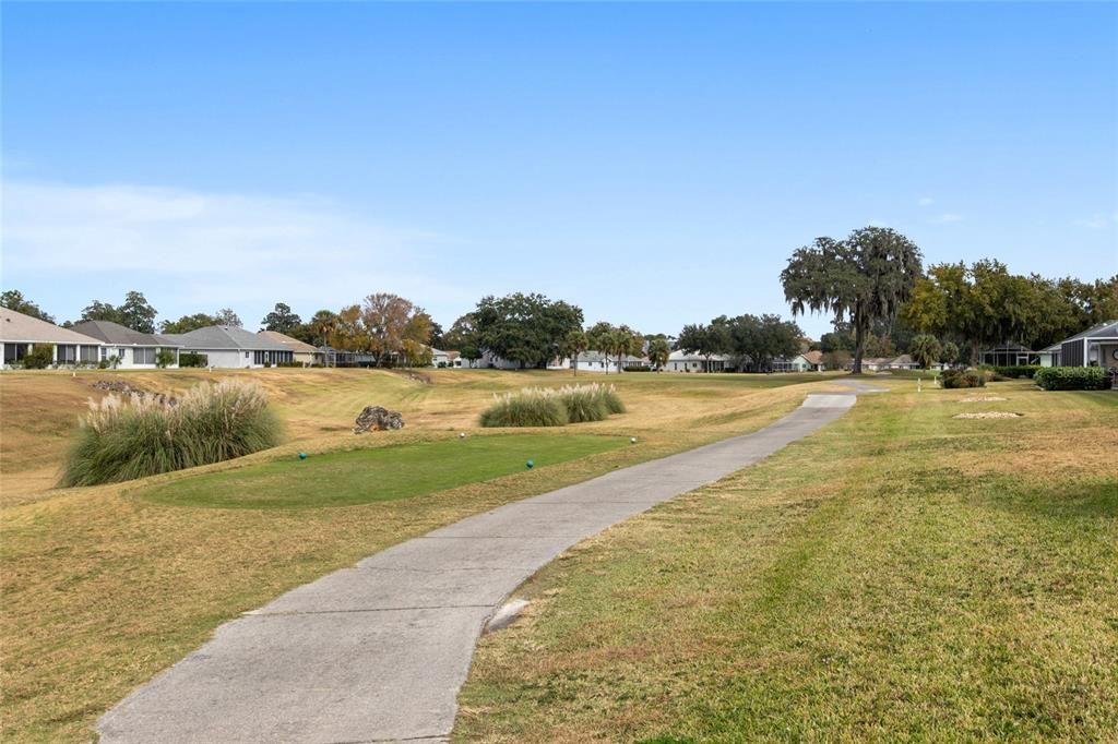 待售: $299,900 (3 贝兹, 2 浴室, 1687 平方英尺)