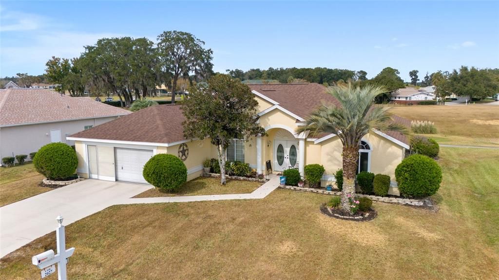 待售: $299,900 (3 贝兹, 2 浴室, 1687 平方英尺)