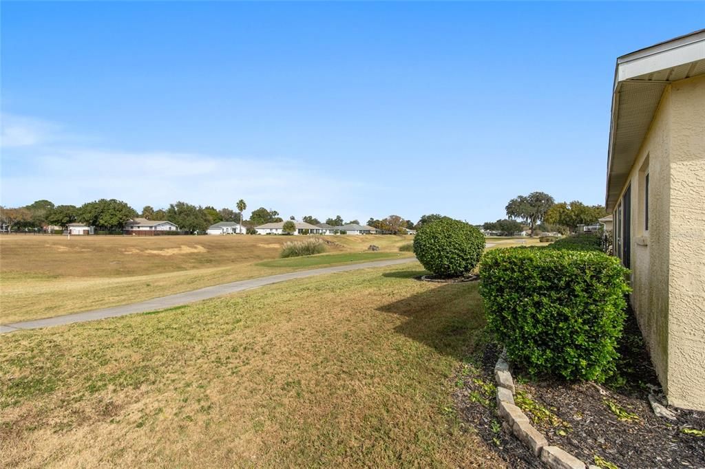 待售: $299,900 (3 贝兹, 2 浴室, 1687 平方英尺)