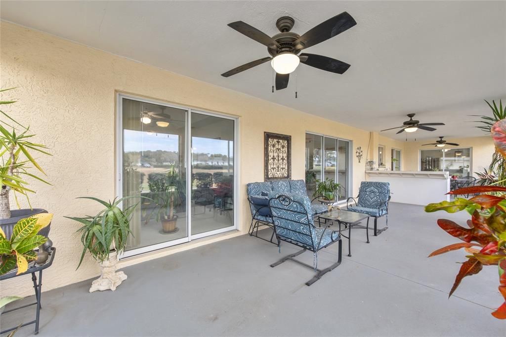 待售: $299,900 (3 贝兹, 2 浴室, 1687 平方英尺)