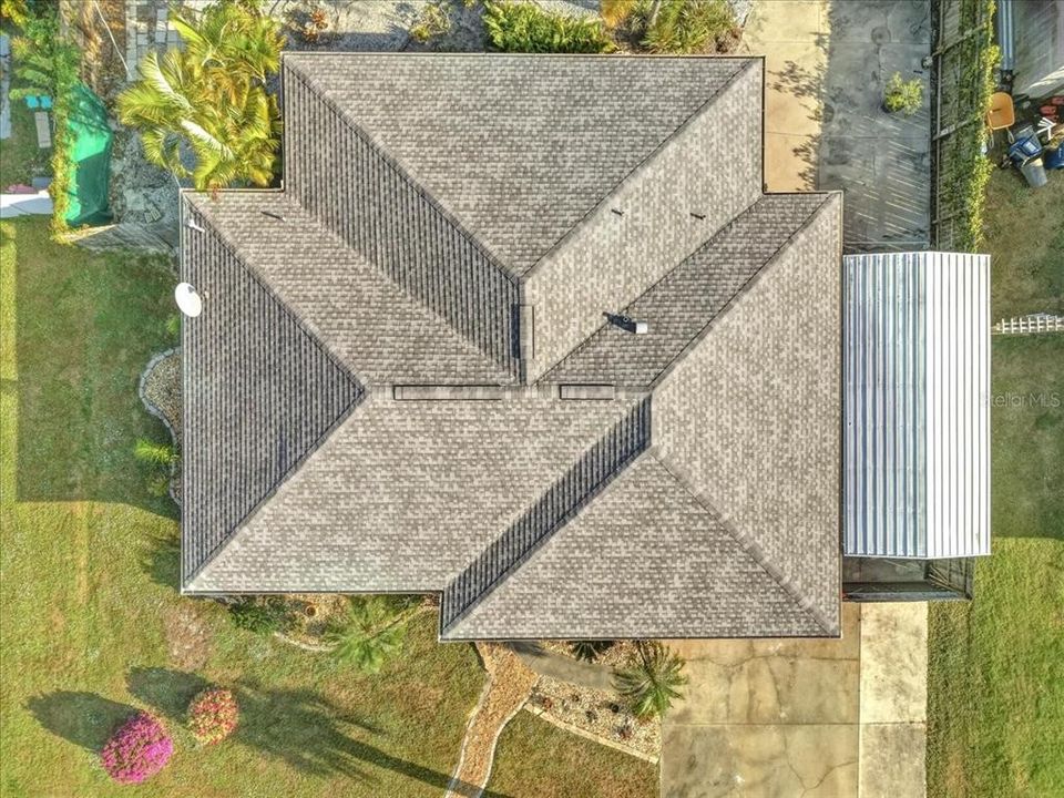 For Sale: $295,000 (2 beds, 2 baths, 1253 Square Feet)