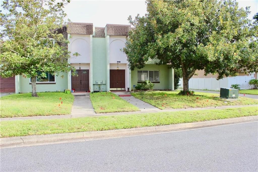 For Rent: $1,900 (3 beds, 2 baths, 1794 Square Feet)