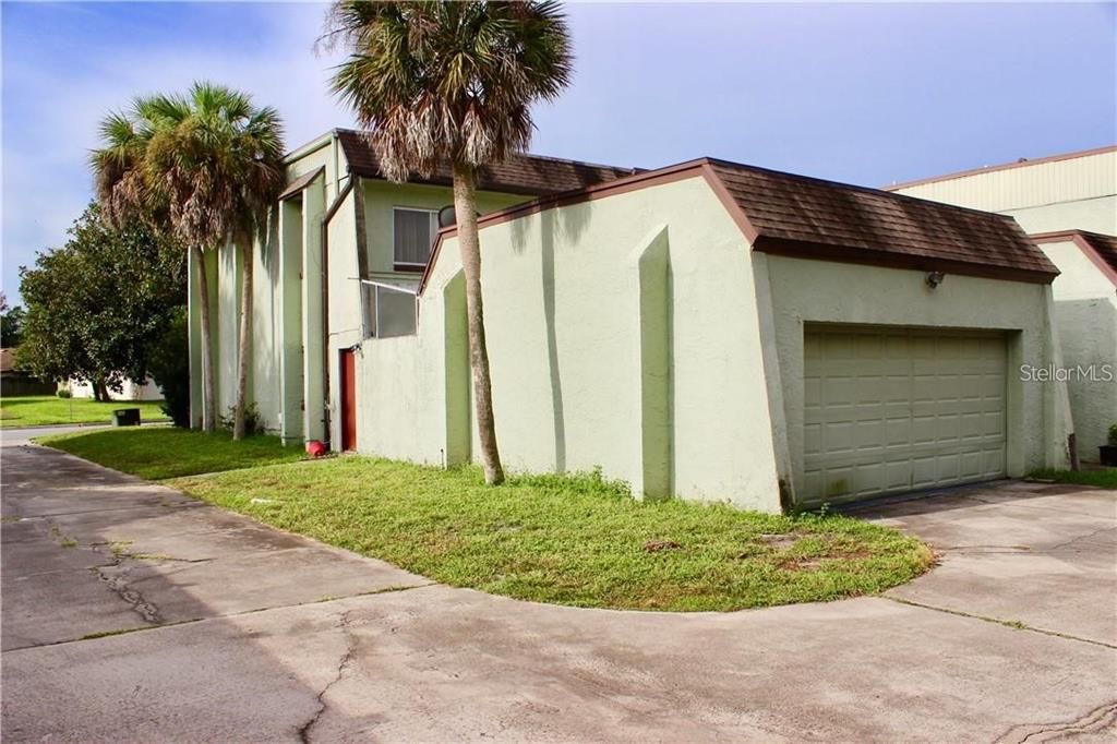 For Rent: $1,900 (3 beds, 2 baths, 1794 Square Feet)