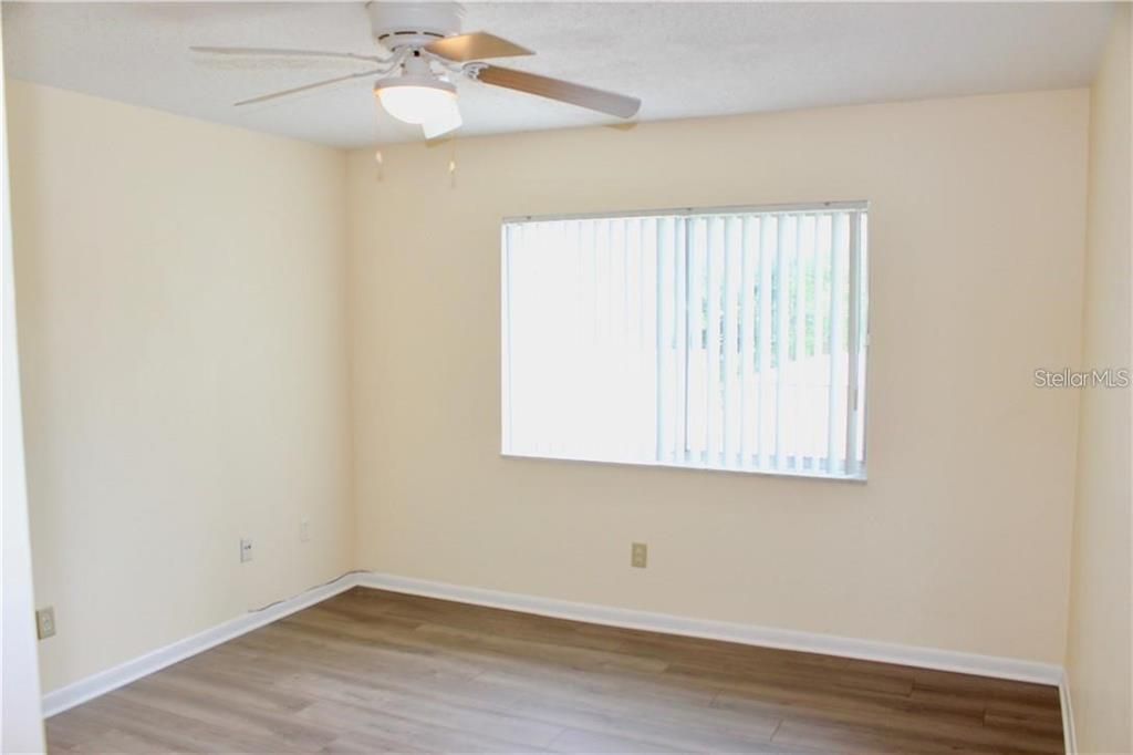 For Rent: $1,900 (3 beds, 2 baths, 1794 Square Feet)