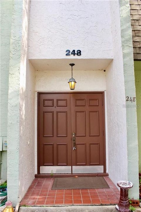 For Rent: $1,900 (3 beds, 2 baths, 1794 Square Feet)